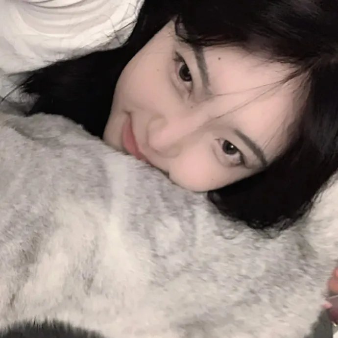 美女与液体人